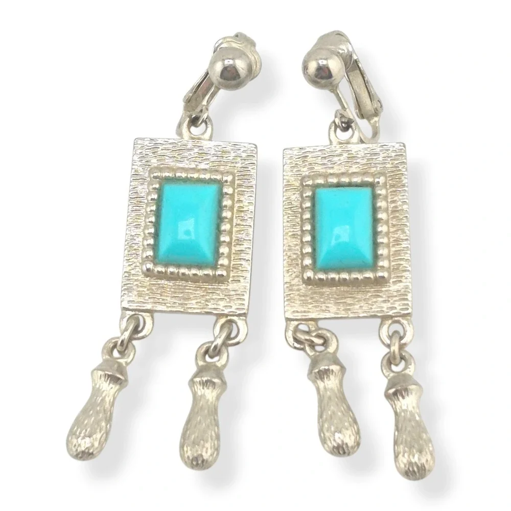 Vintage Sarah Coventry 1971 Folklore Turquoise Silver Tone Pendant Earrings Set